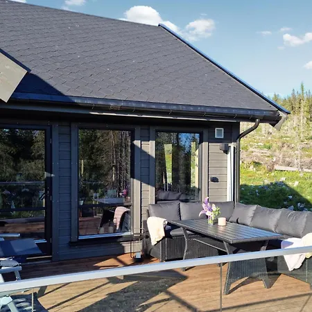 Lovely In With Kitchen